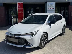 Grijs Nieuw 2025 Toyota Corolla Stationwagen | € 39.900