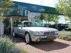 , metallic lak Gebruikt 1999 Jaguar XJR Sedan | € 20.950
