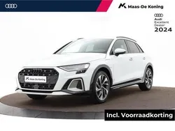 Wit Nieuw 2025 Audi A3 Sportback Advanced Hatchback | € 50.550 (Duur)