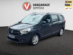 Grijs Gebruikt 2017 Dacia Lodgy Lauréate MPV | € 10.950 (Eerlijke prijs)
