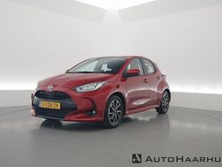 Rood Gebruikt 2023 Toyota Yaris Hatchback | € 20.750 (Goede deal)