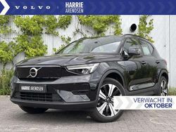 Zwart Gebruikt 2022 Volvo XC40 Core SUV | € 29.899