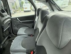 Grijs Gebruikt 2006 Citroën Xsara Picasso MPV | € 750 (Goede deal)