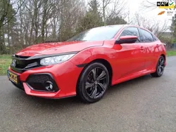 Rood Gebruikt 2017 Honda Civic Elegance Hatchback | € 14.250 (Eerlijke prijs)