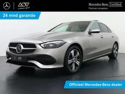 Zilver Gebruikt 2023 Mercedes C300e Luxury Sedan | € 45.895 (Goede deal)