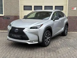 Grijs Gebruikt 2016 Lexus NX300h Sport Line SUV | € 20.950 (Super prijs)