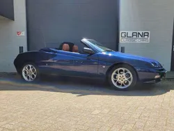Blauw, metallic lak Gebruikt 2002 Alfa Romeo Spider Lusso Cabriolet | € 9.450 (Goede deal)