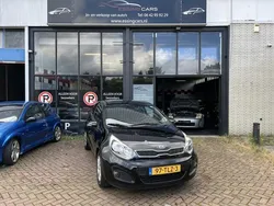Zwart Gebruikt 2012 Kia Rio Comfort Hatchback | € 5.750 (Eerlijke prijs)