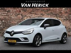 Wit Gebruikt 2017 Renault Clio IV Intens Hatchback | € 10.445 (Eerlijke prijs)
