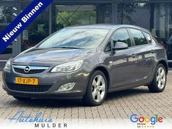Grijs Gebruikt 2012 Opel Astra Edition Hatchback | € 3.945 (Eerlijke prijs)