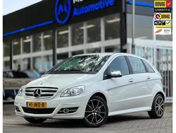 Wit Gebruikt 2009 Mercedes B180 MPV | € 5.650 (Eerlijke prijs)