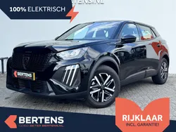 Zwart Gebruikt 2023 Peugeot e-2008 Active SUV | € 21.950 (Super prijs)