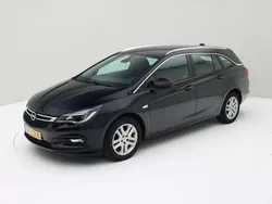 Blauw Gebruikt 2017 Opel Astra Edition Stationwagen | € 12.950 (Eerlijke prijs)