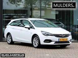 Wit Gebruikt 2021 Opel Astra Elegance Stationwagen | € 14.987 (Eerlijke prijs)
