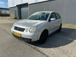 Grijs Gebruikt 2004 VW Polo Hatchback | € 1.499 (Goede deal)