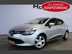 Grijs, metallic lak Gebruikt 2014 Renault Clio IV Expression Hatchback | € 6.440 (Eerlijke prijs)