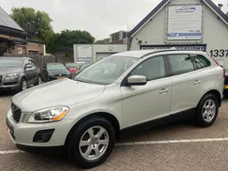Zilver, metallic lak Gebruikt 2010 Volvo XC60 Momentum SUV | € 9.899 (Super prijs)