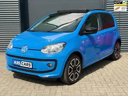 Blauw Gebruikt 2014 VW up! Cup Hatchback | € 7.699 (Iets duurder)