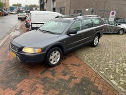 Grijs (metallic) Gebruikt 2006 Volvo XC70 Momentum Stationwagen | € 4.499 (Duur)