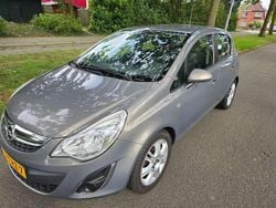 Grijs Gebruikt 2012 Opel Corsa Cosmo MPV | € 3.800 (Eerlijke prijs)