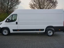 Wit Nieuw 2024 Peugeot Boxer Van | € 29.850