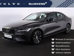 Grijs, metallic lak Gebruikt 2022 Volvo S60 Plus Sedan | € 44.900 (Eerlijke prijs)