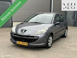 Grijs Gebruikt 2009 Peugeot 206+ Hatchback | € 1.650 (Eerlijke prijs)