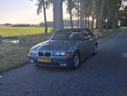 Blauw Gebruikt 1996 BMW 318 Cabriolet Executive Cabriolet | € 6.950
