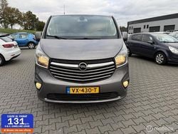 Grijs Gebruikt 2016 Opel Vivaro Sport Van | € 7.950 (Eerlijke prijs)