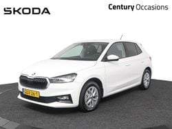 Wit Gebruikt 2024 Skoda Fabia Selection Hatchback | € 19.450 (Eerlijke prijs)