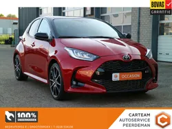 Rood Gebruikt 2022 Toyota Yaris Hybrid Sport Hatchback | € 24.950 (Eerlijke prijs)