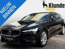 Zwart Gebruikt 2022 Volvo V60 Momentum Stationwagen | € 31.490 (Super prijs)