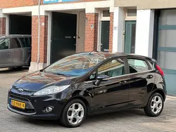 Zwart Gebruikt 2009 Ford Fiesta Titanium Hatchback | € 3.650 (Goede deal)