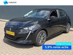 Zwart Gebruikt 2021 Peugeot e-208 Active Hatchback | € 16.375