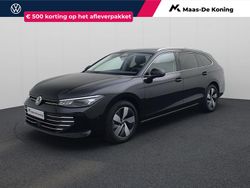 Zwart Gebruikt 2025 VW Passat Business Stationwagen | € 38.880 (Duur)