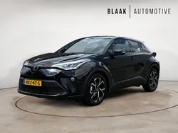 Zwart Gebruikt 2022 Toyota C-HR Team SUV | € 26.790 (Eerlijke prijs)