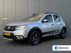Grijs Gebruikt 2017 Dacia Sandero Stepway Hatchback | € 12.400 (Eerlijke prijs)
