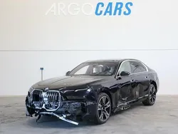 Zwart Nieuw 2024 BMW 750e Executive Sedan | € 59.850