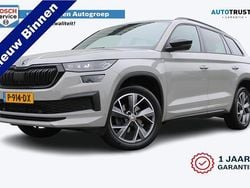 Grijs (metallic) Gebruikt 2022 Skoda Kodiaq SportLine SUV | € 29.950 (Super prijs)