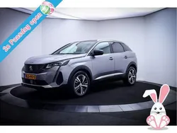 Grijs, metallic lak Gebruikt 2023 Peugeot 3008 GT-line SUV | € 27.750 (Eerlijke prijs)