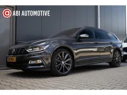 Grijs Gebruikt 2019 VW Passat Highline Stationwagen | € 20.945 (Eerlijke prijs)