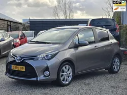 Grijs Gebruikt 2014 Toyota Yaris Hatchback | € 11.949 (Iets duurder)