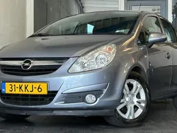 Grijs Gebruikt 2009 Opel Corsa Enjoy Hatchback | € 1.495 (Goede deal)
