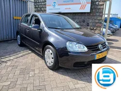 Zwart Gebruikt 2006 VW Golf V Comfortline Hatchback | € 2.950 (Eerlijke prijs)