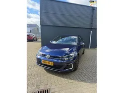 Blauw Gebruikt 2017 VW Golf VII GTE Hatchback | € 19.500 (Goede deal)