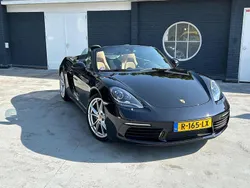 Zwart, metallic lak Gebruikt 2018 Porsche 718 Boxster Cabriolet | € 54.950 (Eerlijke prijs)