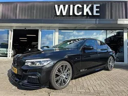 Zwart Gebruikt 2017 BMW 540 Executive Sedan | € 34.400 (Duur)