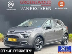 Grijs Gebruikt 2022 Citroën C3 Shine Hatchback | € 17.990 (Eerlijke prijs)