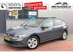 Grijs Gebruikt 2020 VW Golf VIII Style Hatchback | € 19.949 (Eerlijke prijs)