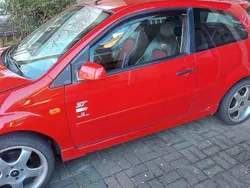 Rood Gebruikt 2005 Ford Fiesta ST Hatchback | € 1.500 (Super prijs)